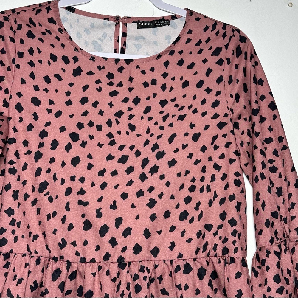Pink Dalmatian Print Peplum Top Ruffle 3/4 Sleeve Keyhole Back XS US 2 - Picture 4 of 9